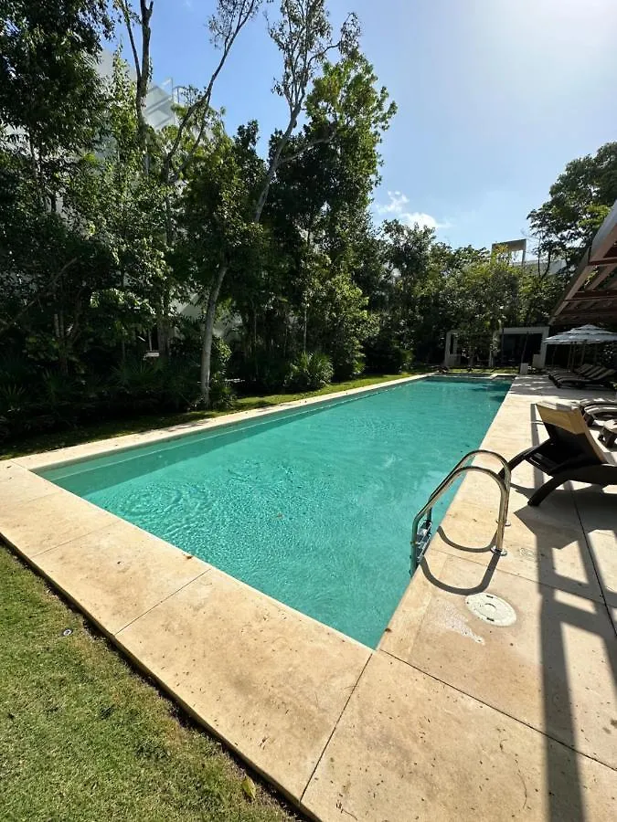 Cozy Stay In Tulum - Aldea Zama - 2 Pools, Gym & Palapa 0*,  Messico